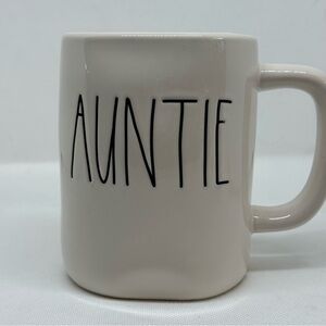 Rae Dunn Auntie Mug
